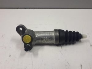 18115443 – 4A0721261 – Clutch master cylinder