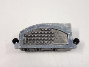 20716142 – 8T0820521 – Heater resistor
