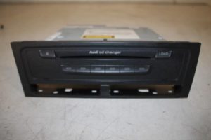 17830183 – 8T1035110B – CD Wisselaar