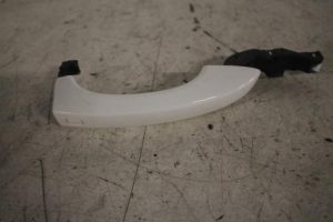 17812500 – 4H0837206 – Türgriff 4-türig rechts vorne