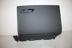 17812302 – 80B857035A6PS – Dashboardkastje