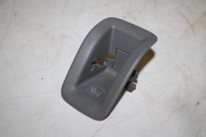 17827359 – 4K0887233ALV8 – Isofix steun