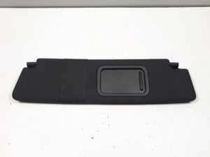 20218535 – 8J785755224A – Zonneklep