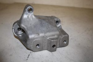 17820035 – 1K0199117CF – Motorsteun