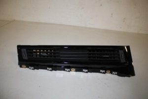 17817353 – 82C820951CV58 – Luchtrooster Dashboard