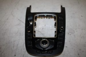 17814780 – 8T0919609GWFX – Regeleinheit Multi Media