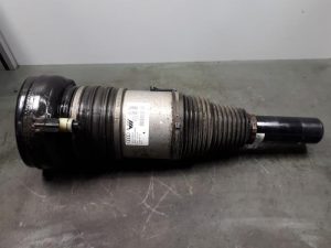 20413814 – 4M0616039AE – Schokdemper links-voor