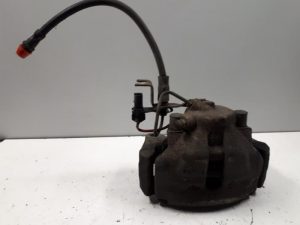 19050734 – 4B0615123 – Remklauw (Tang) links-voor