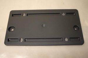 17797142 – 8V5827113B9B9 – Kennzeichenhalter hinten