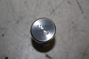 17812876 – 4H1905217A – Start/Stop schakelaar