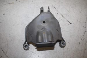 17807190 – 4G0399060E – Steun (diversen)