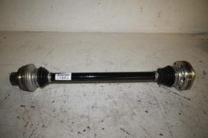 17816640 – 8R0501203C – Antriebswelle links hinten