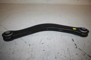 17815759 – 8W0505398E – Draagarm boven rechts-achter