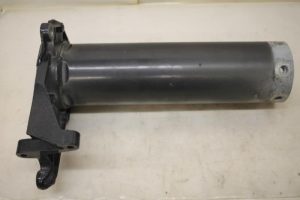 17796576 – 4E0806109E – Chassis bar, front