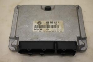 17799023 – 038906018P – Steuergerät Motormanagement