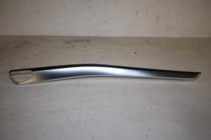 17818996 – 4KE867470C3Q7 – Decorative strip