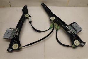 17794945 – 8T8839461B – Ruitmechaniek 4Deurs links-achter