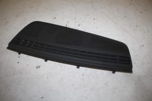 17823935 – 4G8819635F6PS – Luchtrooster Dashboard