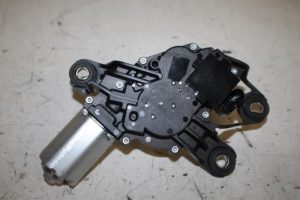 17816555 – 5K6955711B – Ruitenwissermotor achter