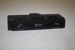 17817891 – 8R1959673CV10 – Schakelaar (diversen)