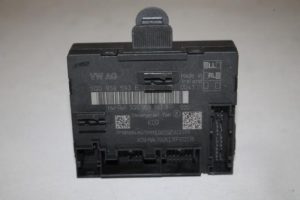 17820059 – 5Q0959593E – Centrale Deurvergrendelings Module