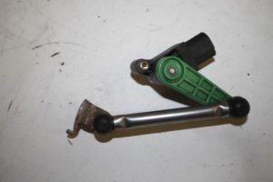 17826474 – 8K0907503 – Xenon hoogteregelaar