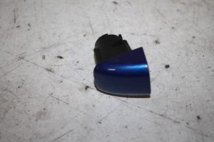 17814457 – 8R0837879Y5Q – Rear door handle 4-door, left