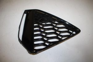 17827778 – 4K8807682DT94 – Bumper Rooster