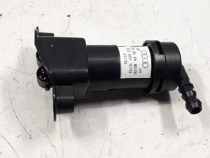 22010846 – 8E0955101G – Koplamp Sproeier