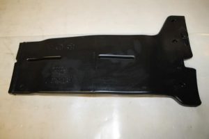 17794116 – 8R0819801 – Luchtgeleider