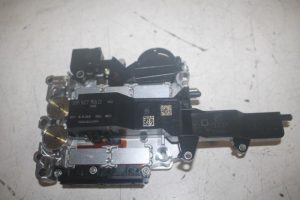 17807433 – 8R0927156C – Automatic gearbox computer