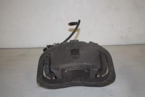 17826846 – 4E0615123 – Bremszange links vorne