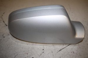 17814715 – 8F0857528 – Spiegelkappe rechts