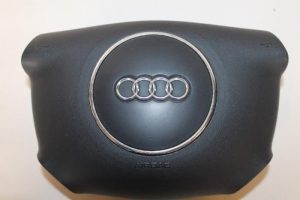 17790396 – 8P0880201D6PS – Airbag links (Stuur)