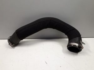 20371128 – 8K0145738AH – Intercooler Slang