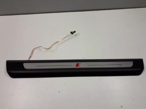 19389537 – 4M8947406A – Dorpel rechts