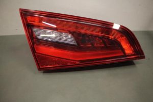 17820712 – 8V4945093A – Achterlicht links