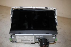 17823180 – 8V0857273M6PS – Steun (diversen)