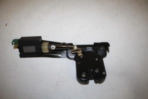 17826931 – 8N0827505B – Schließmechanik Heckklappe