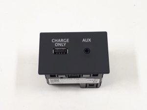 19098311 – 4G0035726 – AUX/USB aansluiting