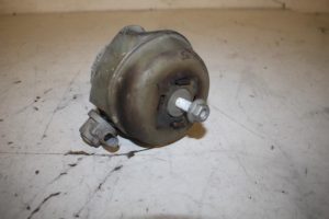 17824170 – 4F0199382D – Motorsteun