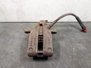 18923653 – 4D0615424B – Remklauw (Tang) rechts-achter