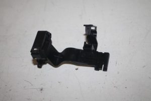 17809770 – 8W0906629B – Steun (diversen)