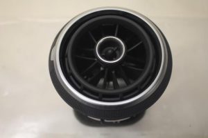 17797159 – 8V0820901B6PS – Luftgitter Armaturenbrett