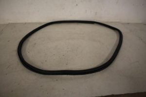 17820022 – 81A833721A – Portierrubber 4Deurs rechts-achter