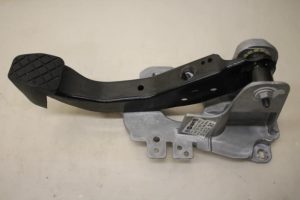 17796045 – 1K2721057AN – Brake pedal