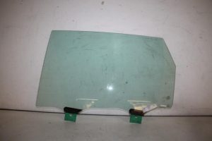 17828693 – 4M0845025 – Portierruit 4Deurs links-achter