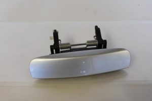 17792654 – 8E0839207 – Portiergreep 4Deurs links-achter