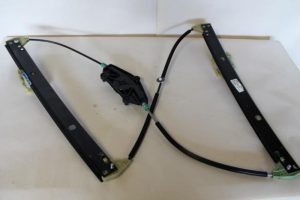 17791027 – 8K0837461 – Ruitmechaniek 4Deurs links-voor