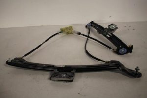 17803392 – 4G8837461A – Ruitmechaniek 4Deurs links-voor